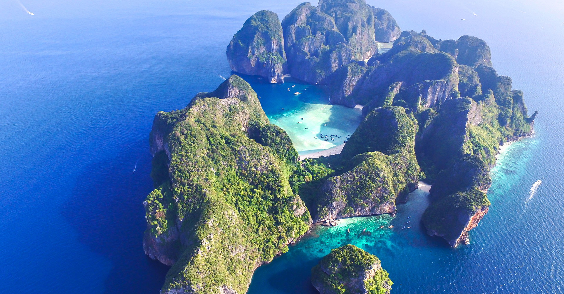 Phi Phi Le